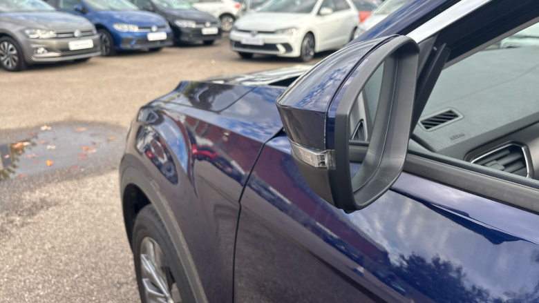 Volkswagen T-Roc 1.0 TSI SE 5dr Petrol Hatchback